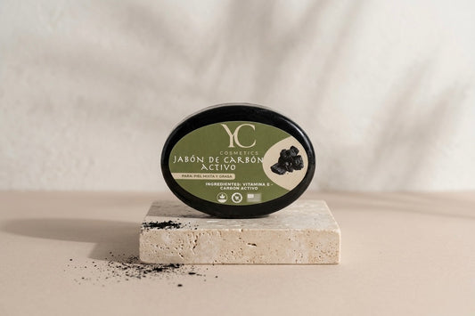Jabón de carbón activo-Activated carbon soap
